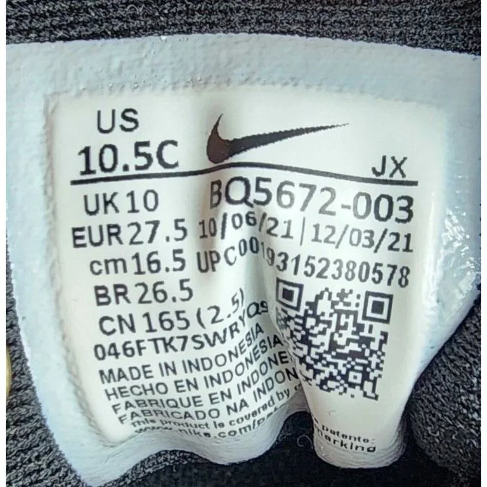 Nike Revolution Toddler Athletic Sneaker Shoe Hook & Loop BQ5672-003 Black 10.5C